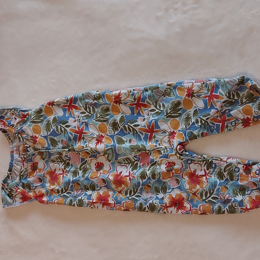 New Carter's Romper